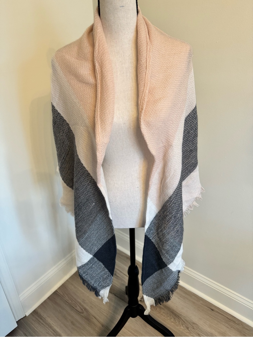 Open-Front Colorblock Knit Wrap Shawl - Pink, Gray, White